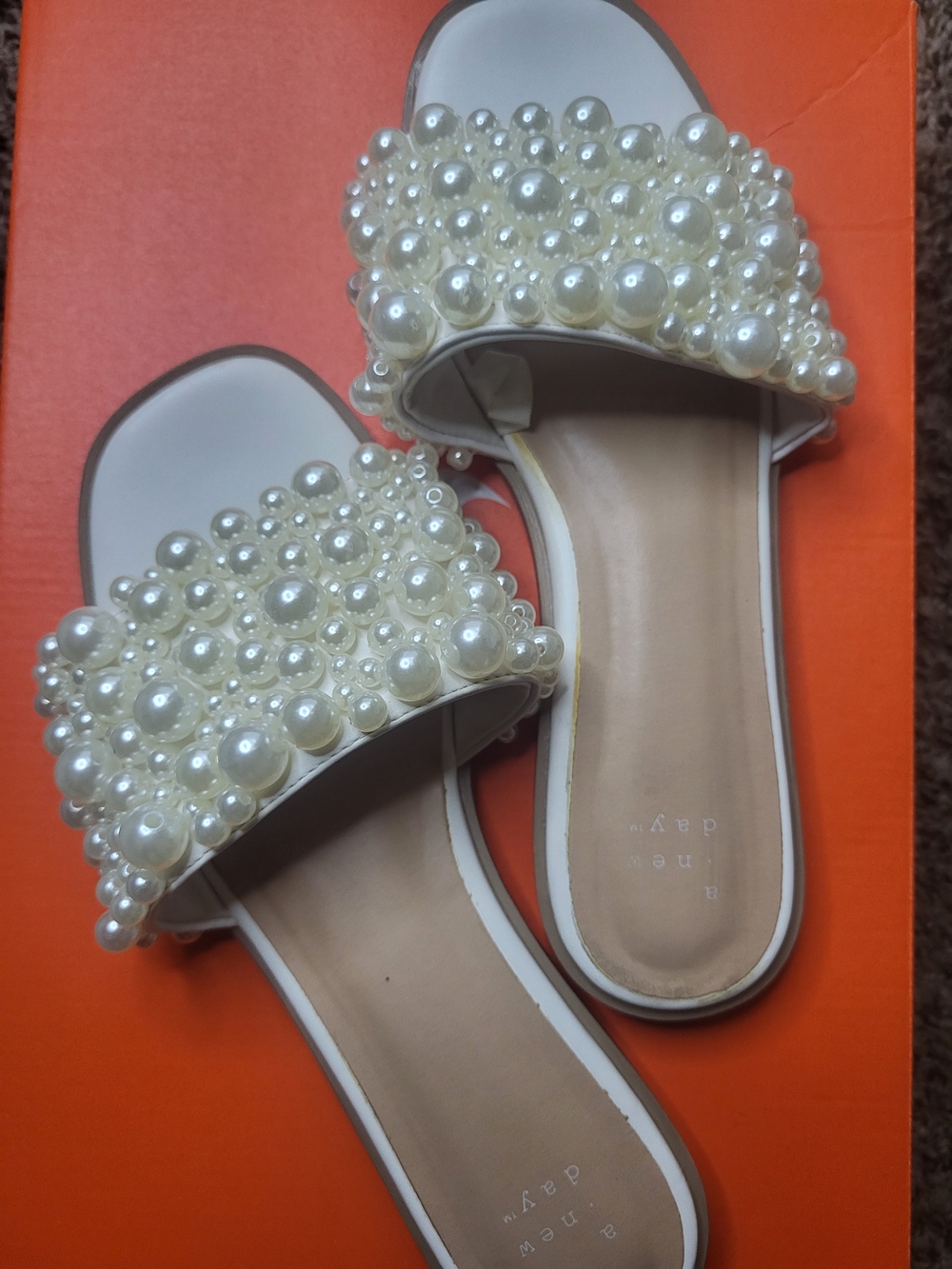 a new day White Pearl-Embellished Slide Sandals Size 7 - Picture 2 of 3